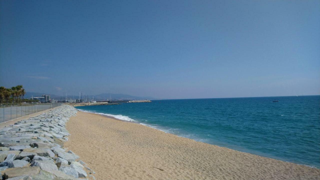 Alexandra'S Beach-Port Badalona Luaran gambar